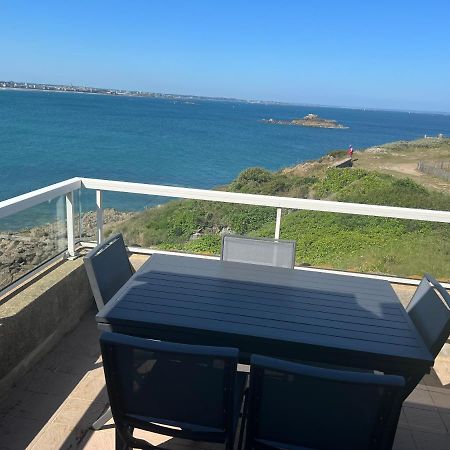 Вилла Le Cezembre - Vue 180 Baie St Malo Сен-Мало Экстерьер фото